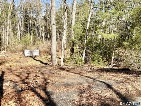 111 Stillman Road North Stonington CT 06359