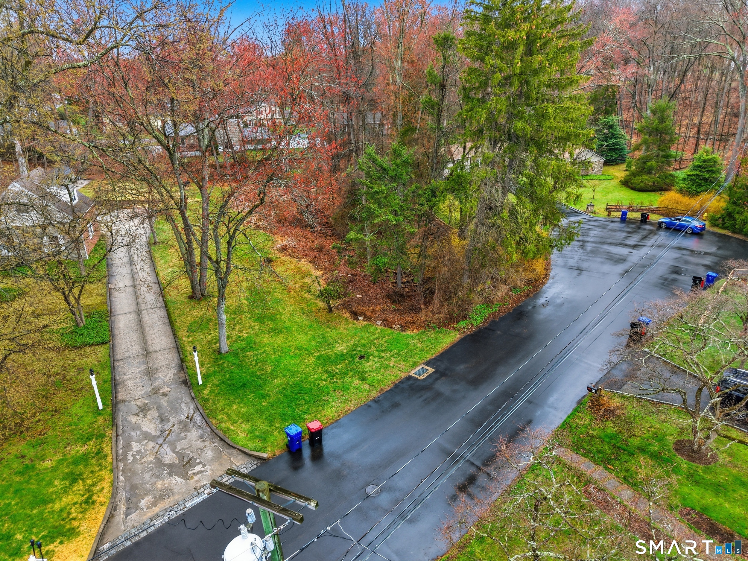 42 Deerwood Manor Norwalk CT 06851