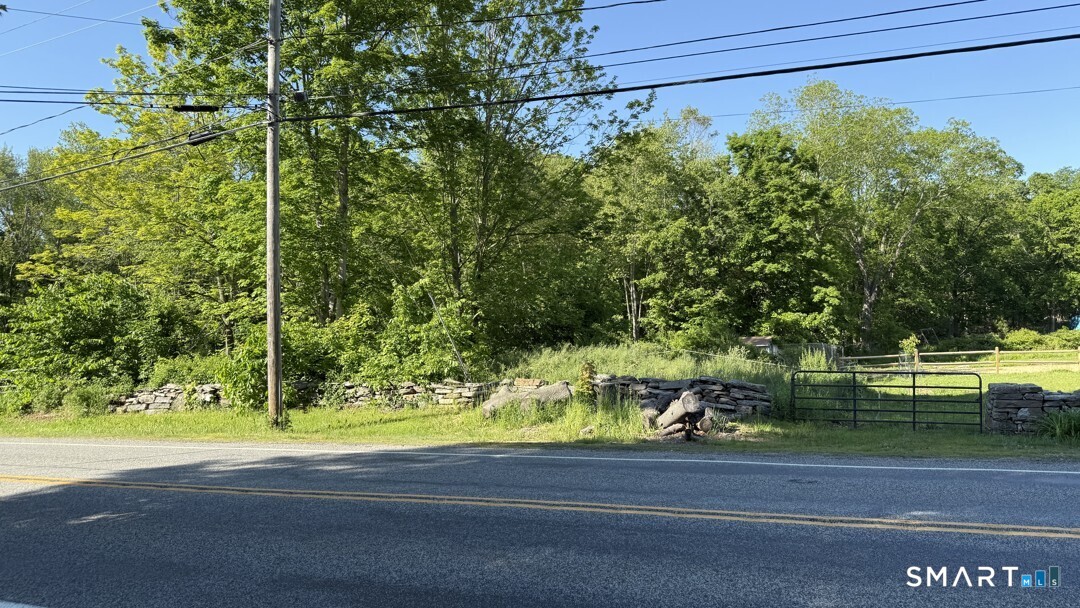 46 North Road Windham CT 06280