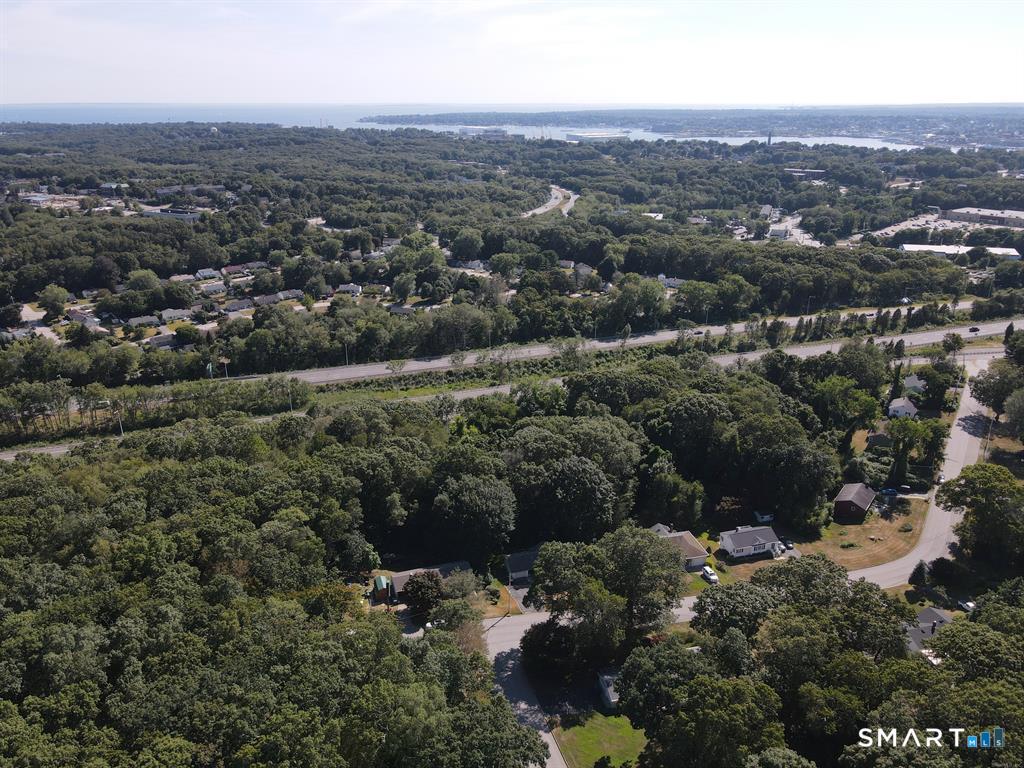 Bonnie Circle Groton CT 06340
