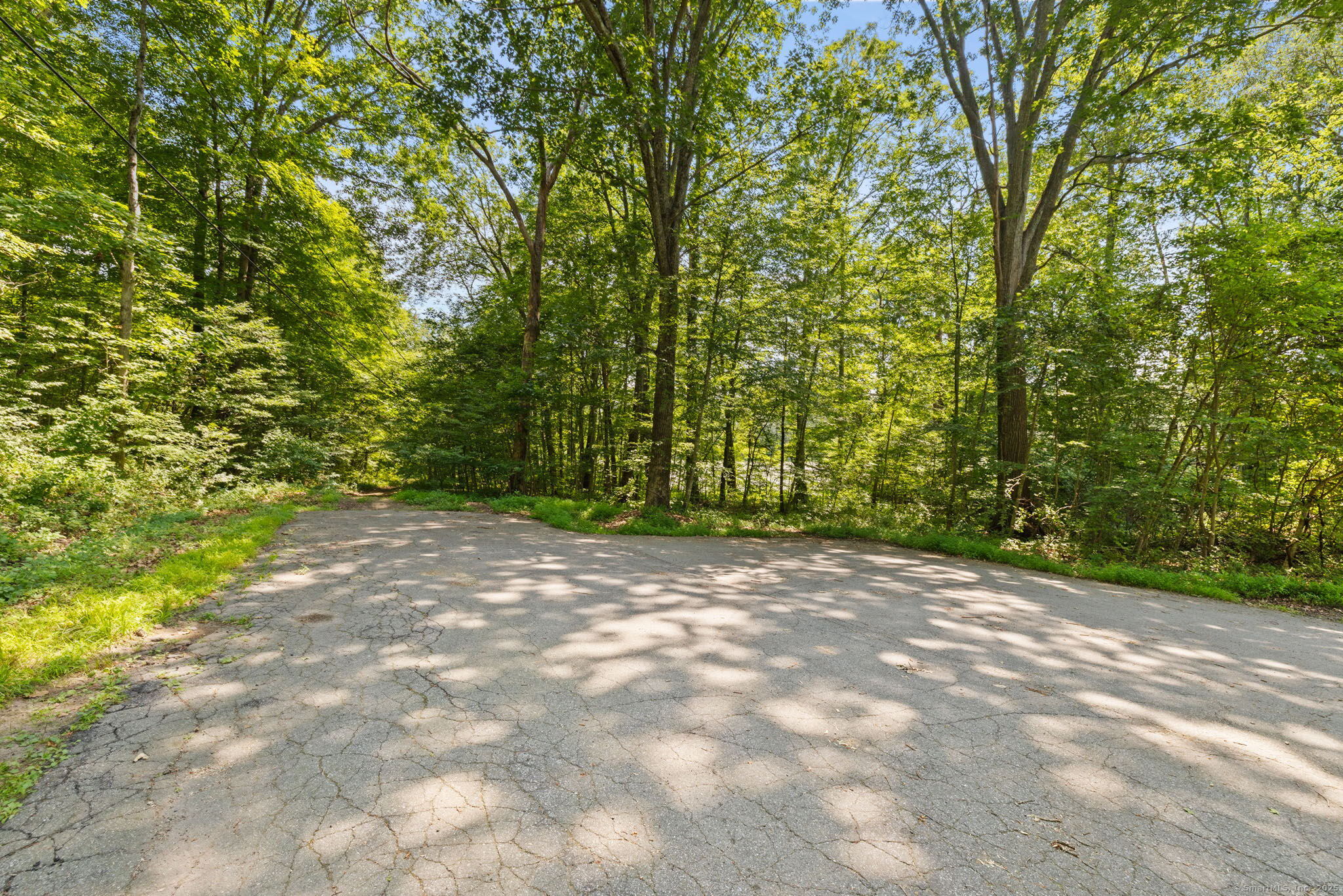 4 Paradise Drive Brooklyn CT 06234