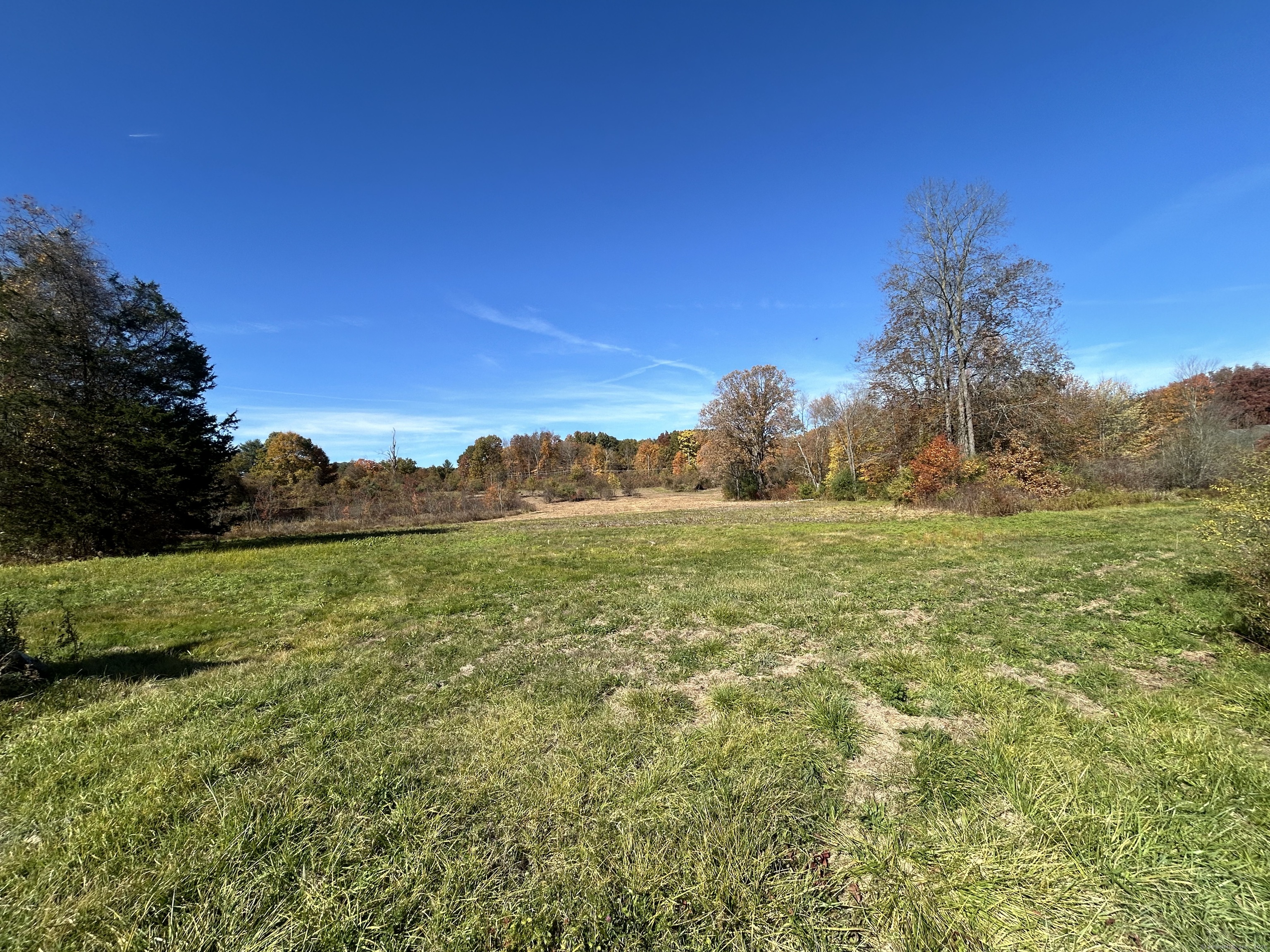 21 Newgate Road East Granby CT 06026