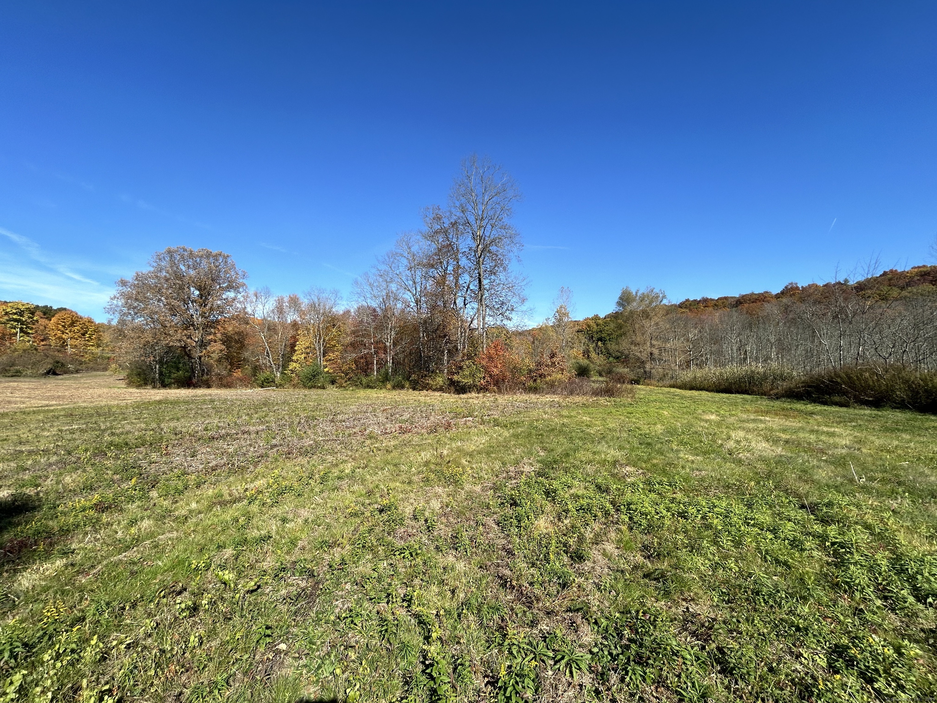 21 Newgate Road East Granby CT 06026