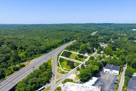 28 Otrobando Avenue Norwich CT 06360