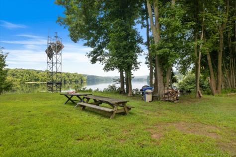 195A Injun Hollow Road Haddam CT 06424