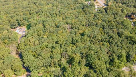 62 Douglas Lane Waterford CT 06385