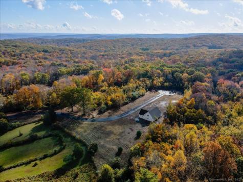 215 Chamberlain Hill Road Haddam CT 06441
