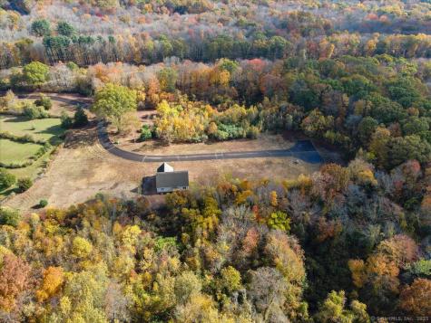 215 Chamberlain Hill Road Haddam CT 06441