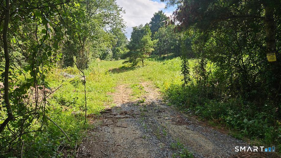 35 Blash Road Thompson CT 06255