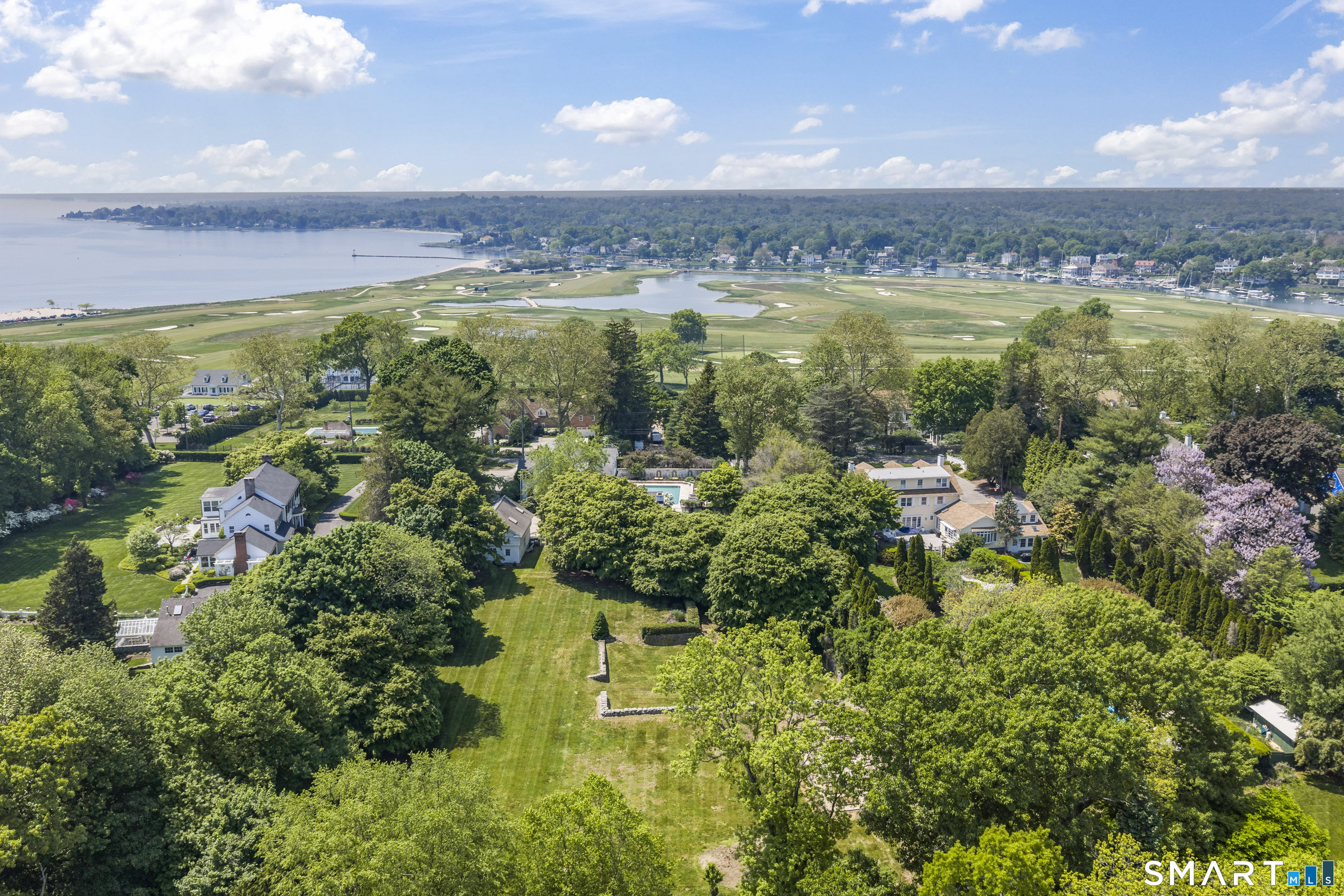 817 Sasco Hill Road Fairfield CT 06824