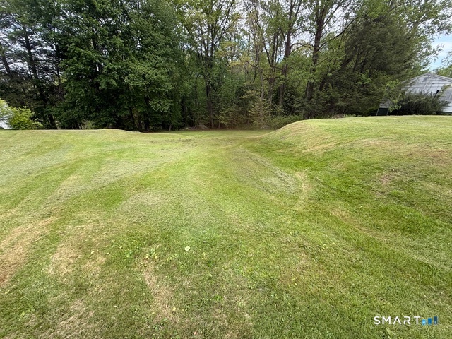 5 Bungay Terrace Seymour CT 06483
