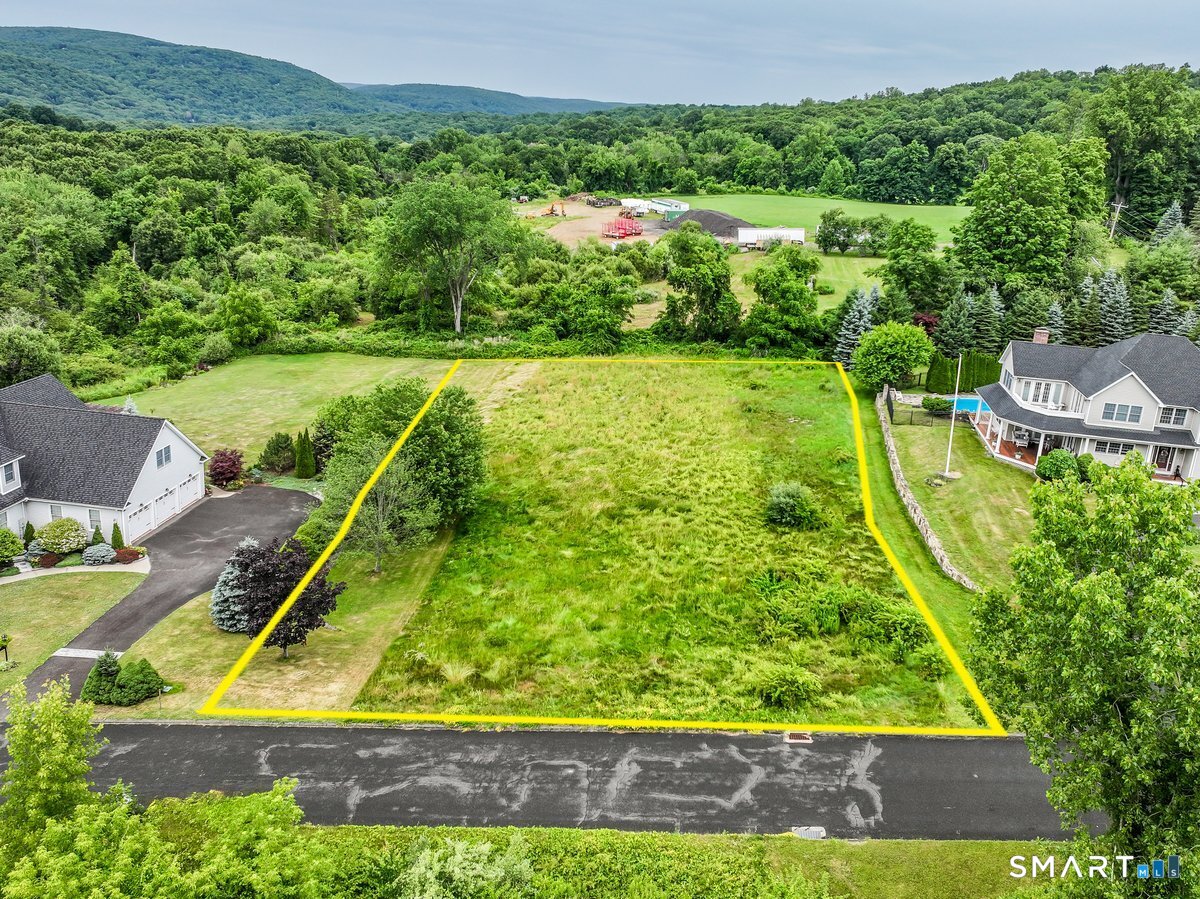 4 Stone Oak Drive New Milford CT 06776