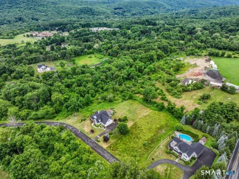 4 Stone Oak Drive New Milford CT 06776