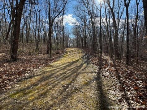 Mountain Laurel Drive Middletown CT 06457