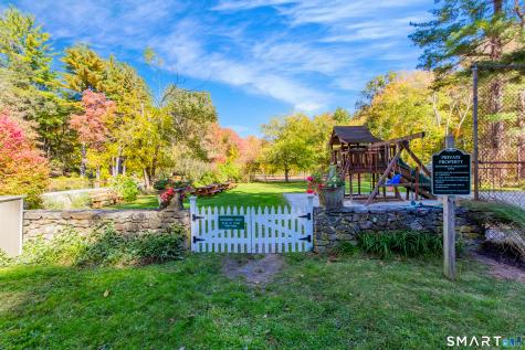 B Bridge Road Weston CT 06883