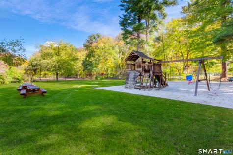 B Bridge Road Weston CT 06883