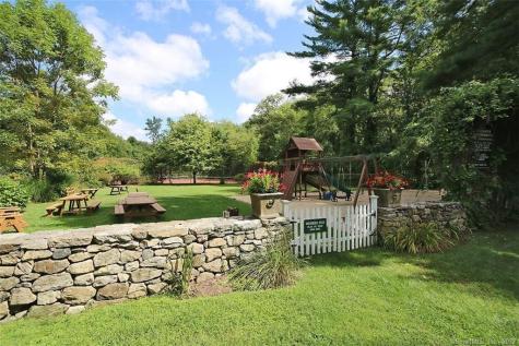B Bridge Road Weston CT 06883