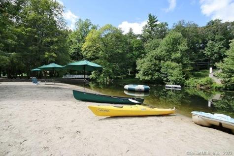 B Bridge Road Weston CT 06883