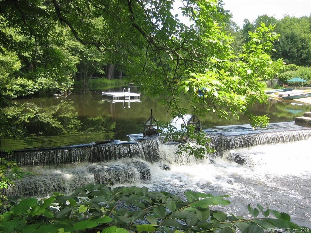 B Bridge Road Weston CT 06883
