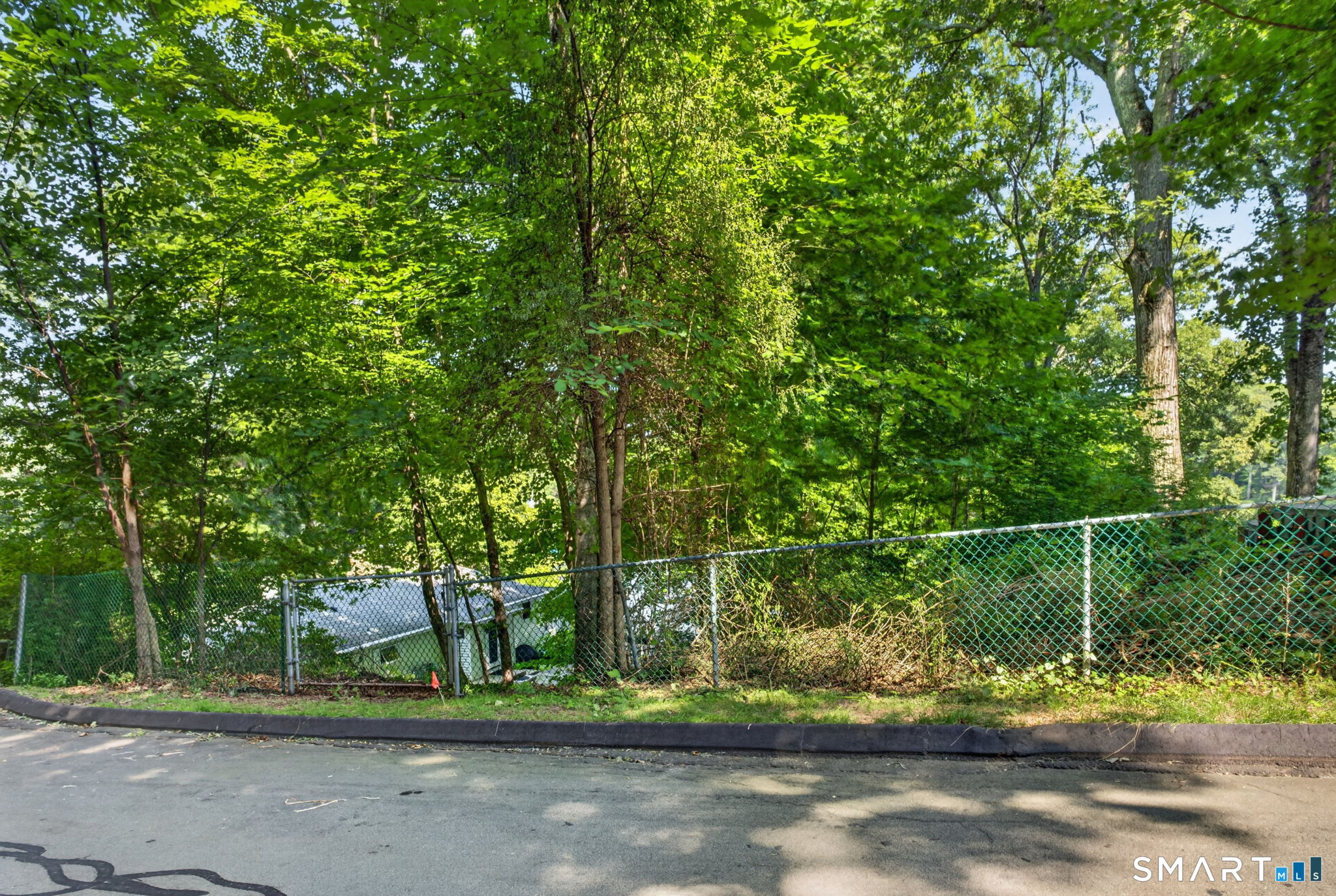 90 Clear Lake Road North Branford CT 06405