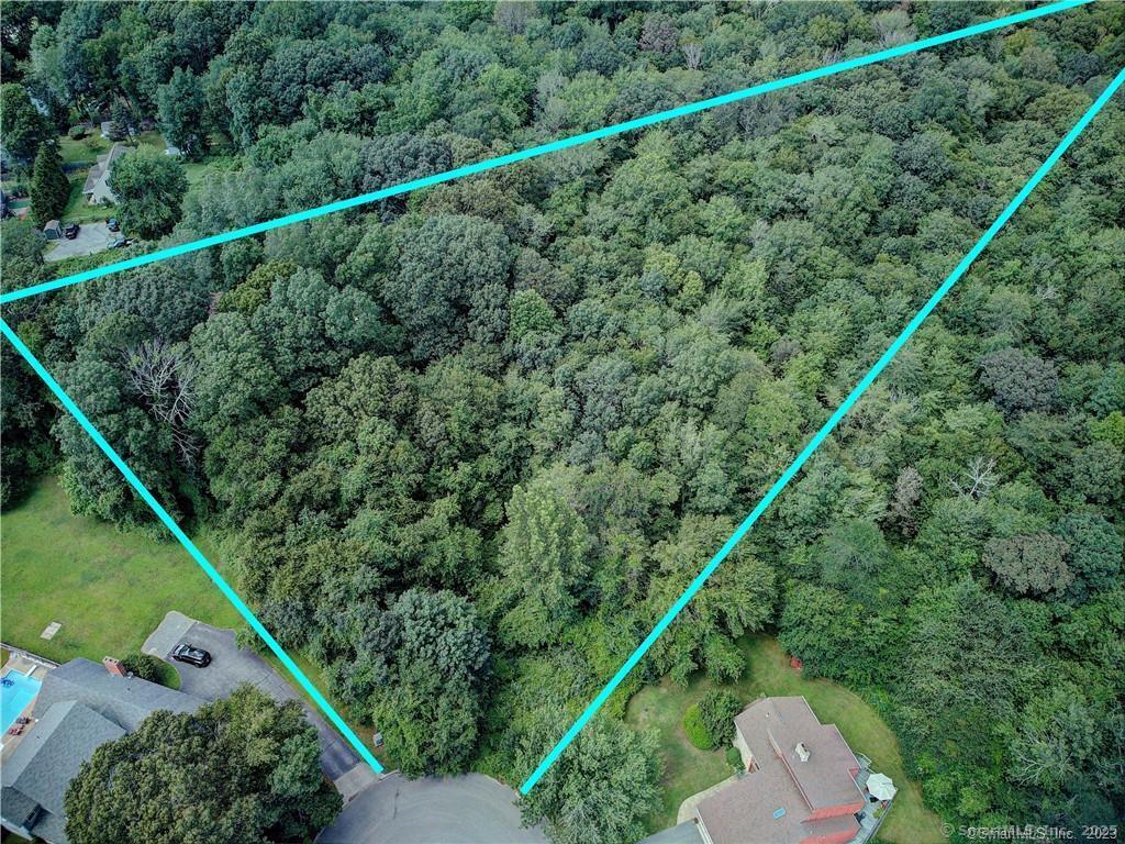 68 Mystic Meadow Lane Groton CT 06355