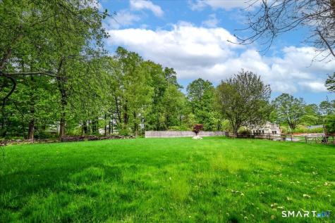 153 Boggs Hill Road Newtown CT 06470