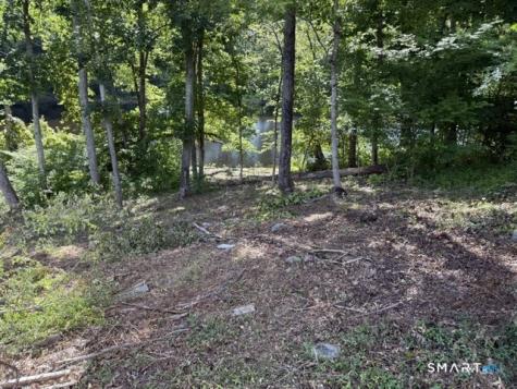 513 Litchfield Avenue Killingly CT 06241