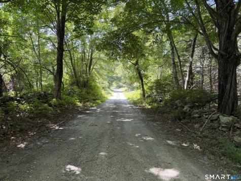 121 Walker Road Canterbury CT 06331