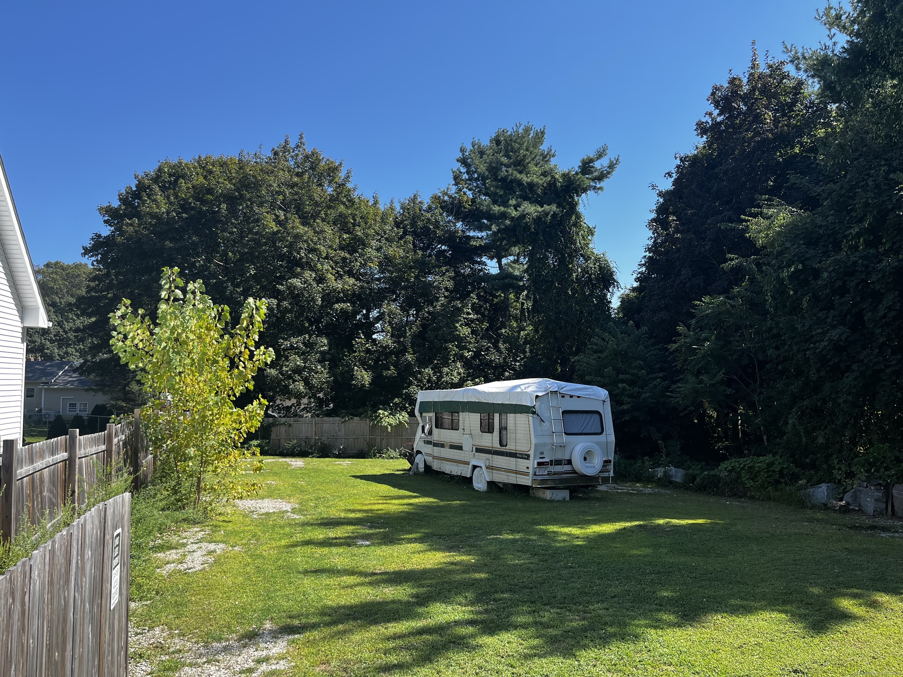 30 Margaret Street New London CT 06320