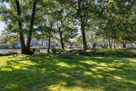 2 Vista Drive Greenwich CT 06830