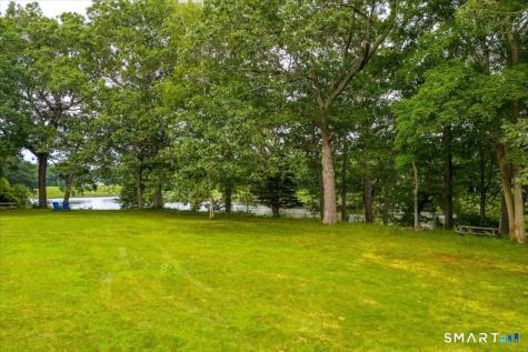 41B River Road Essex CT 06426