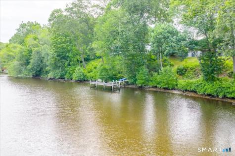 41B River Road Essex CT 06426