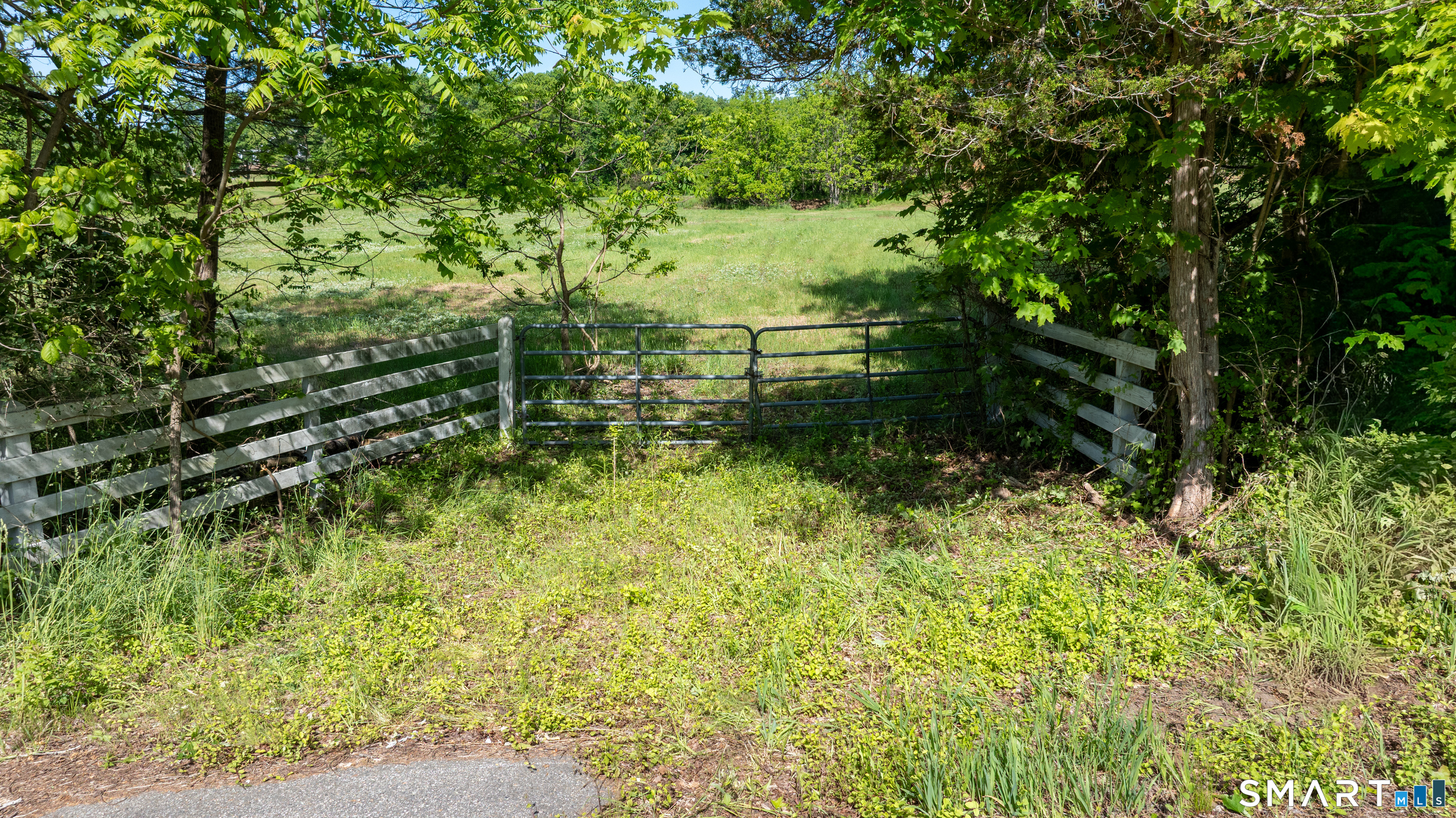 27 Hopyard Road East Haddam CT 06423