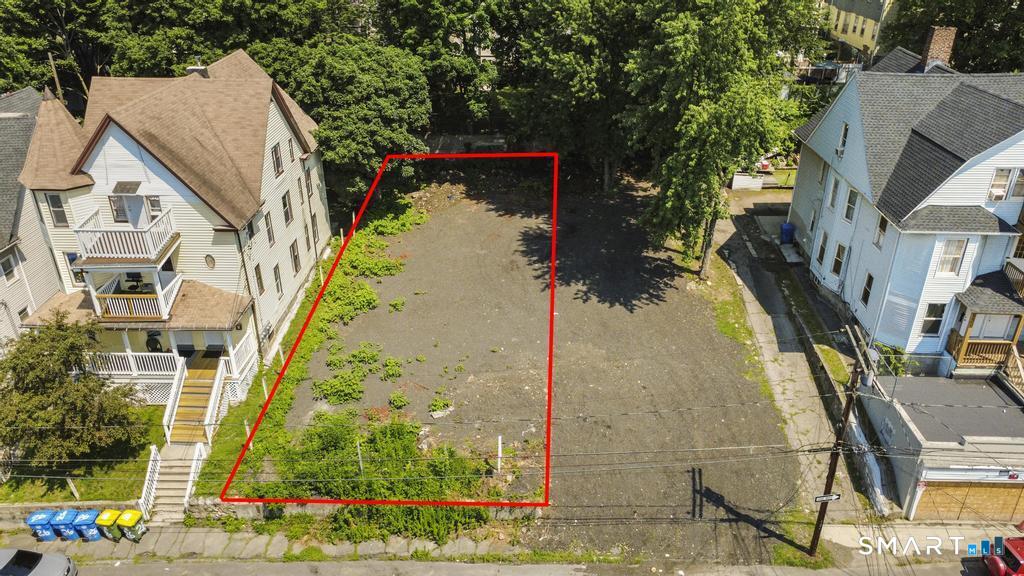 22 Ridgewood Street Waterbury CT 06710