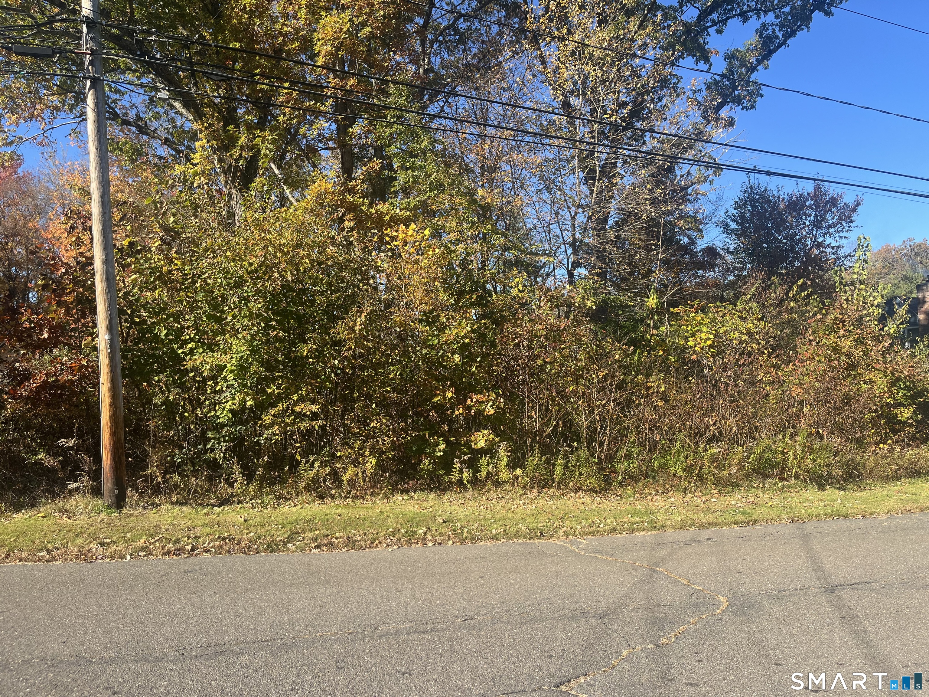 17-19 Harold Road Farmington CT 06032