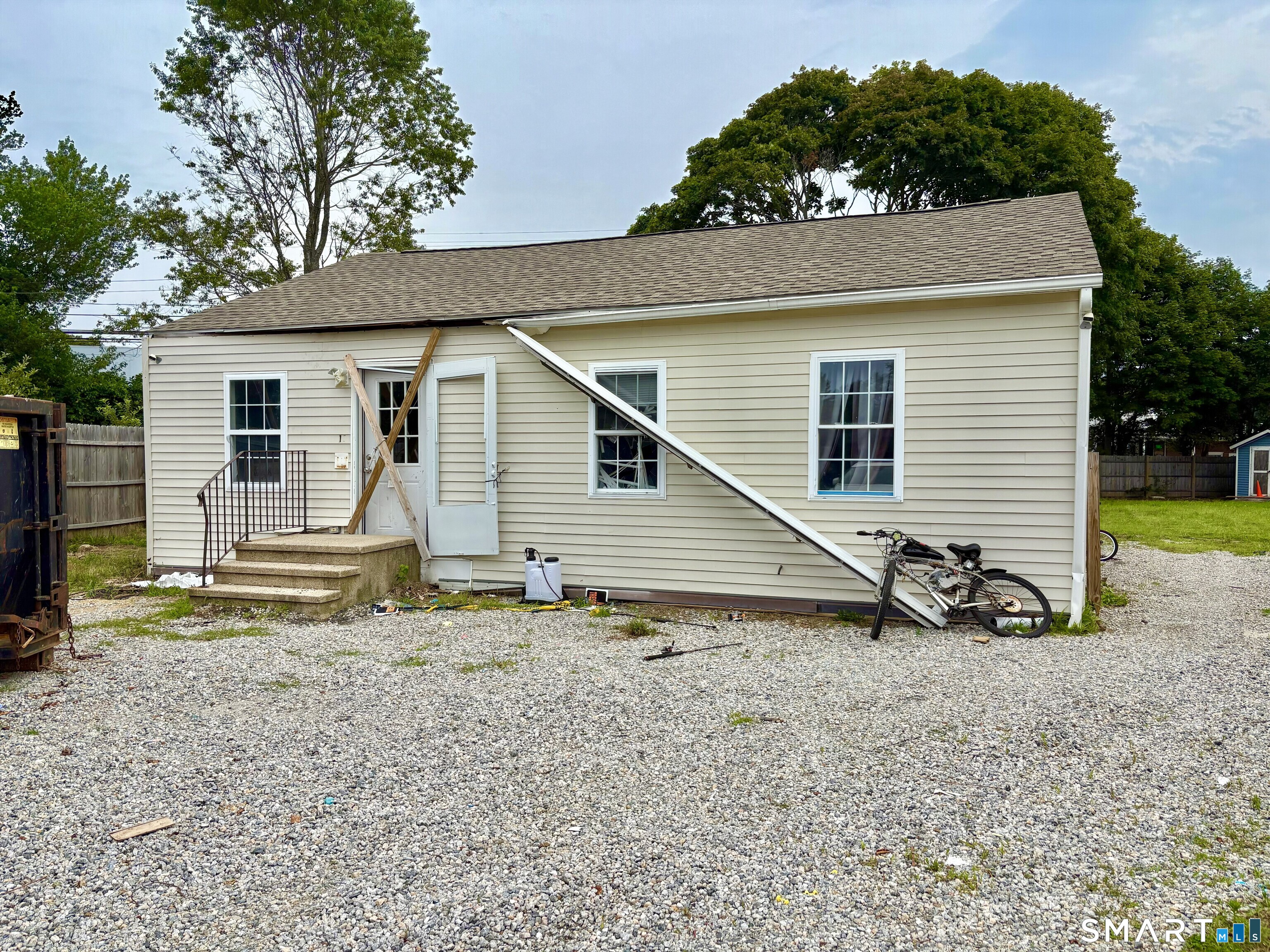 16 Utica Court Groton CT 06340