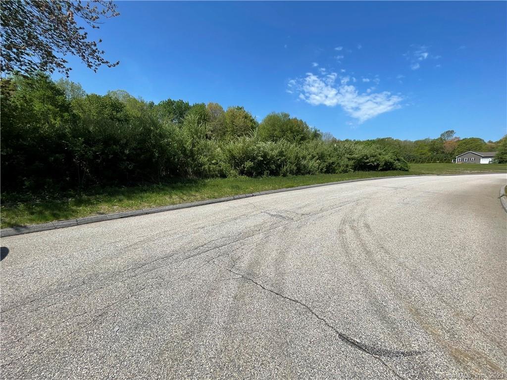 28 Colburn Drive Colchester CT 06415