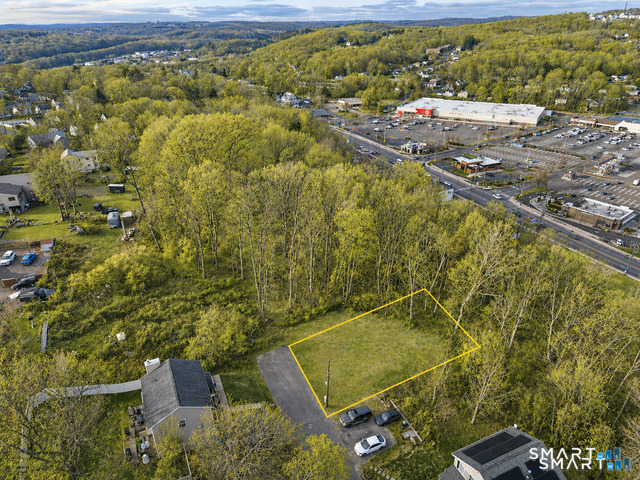 Lonsdale Street Waterbury CT 06701