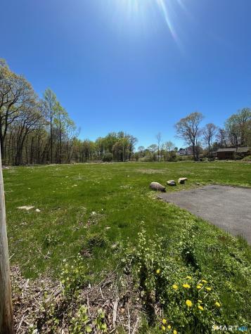 195 Candlewood Road Stratford CT 06614