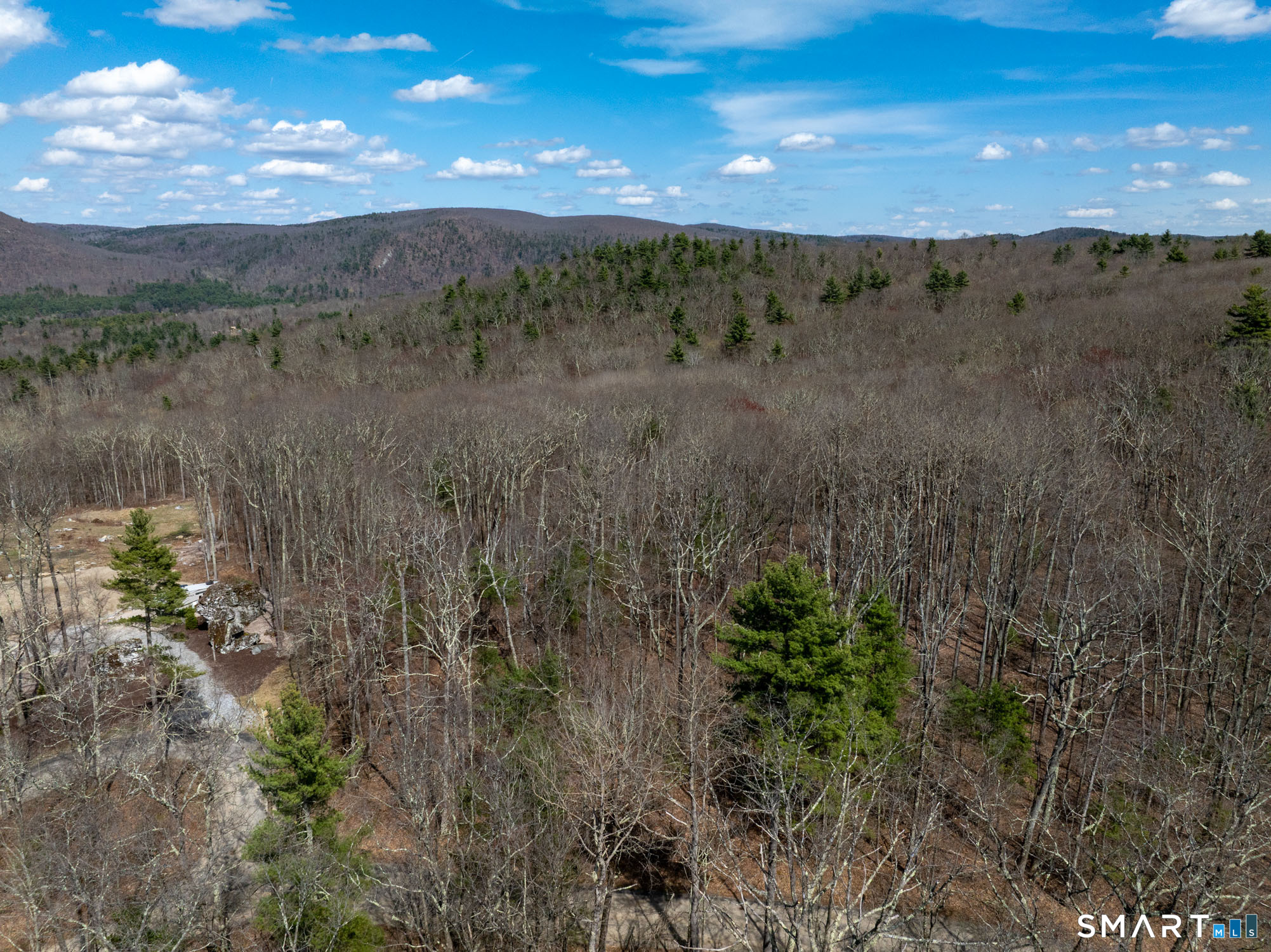 Aspen Hill Drive Canaan CT 06031