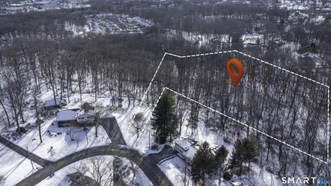 22 1/2 Country Ridge Road Danbury CT 06810