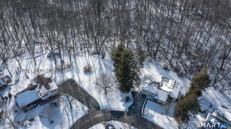 22 1/2 Country Ridge Road Danbury CT 06810