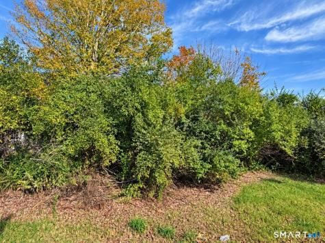 15 Hickey Drive Stonington CT 06379