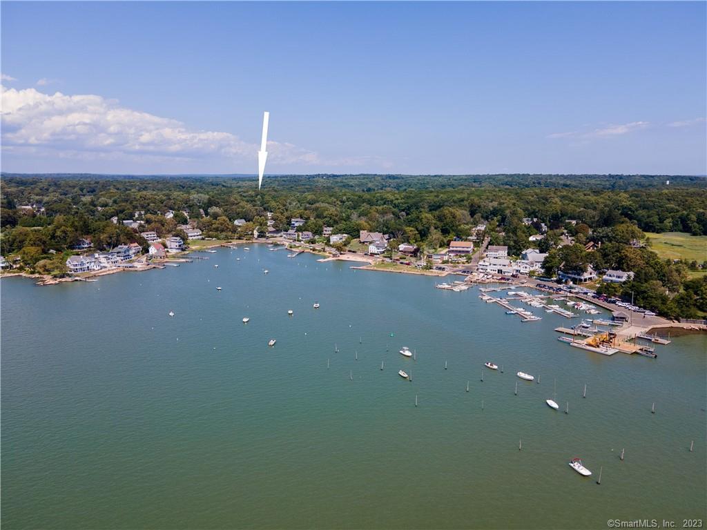 12 Bowhay Hill Road Branford CT 06405