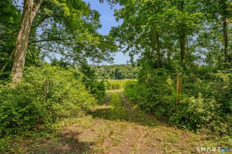 86 School House Road Preston CT 06365