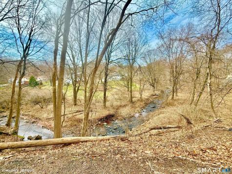 71 Dunbar Hill Road Hamden CT 06514