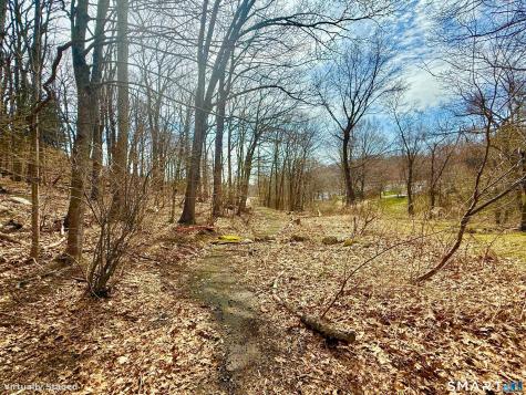 71 Dunbar Hill Road Hamden CT 06514