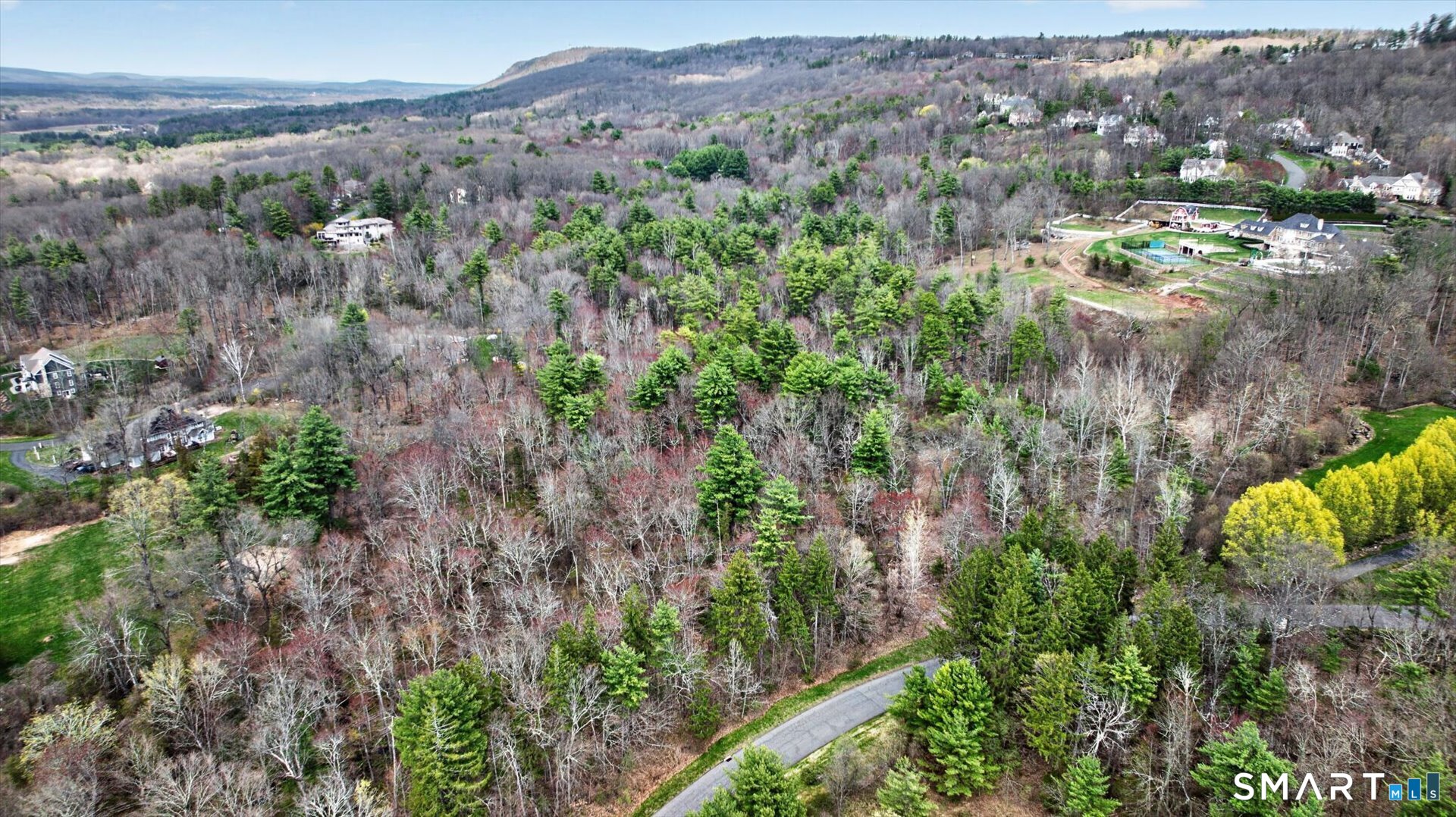 20 Breezy Knoll Avon CT 06001