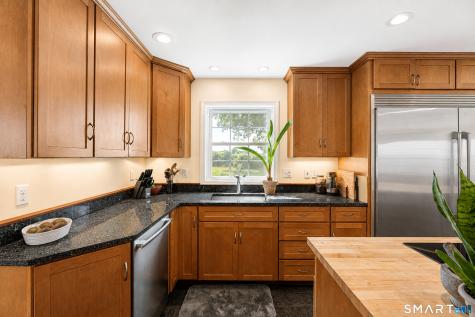 91-A Wintechog Hill Road North Stonington CT 06359