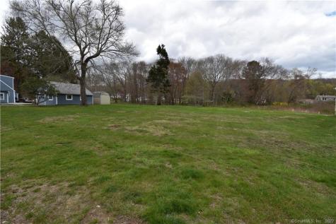 215 Pequotsepos Road Extension Stonington CT 06355